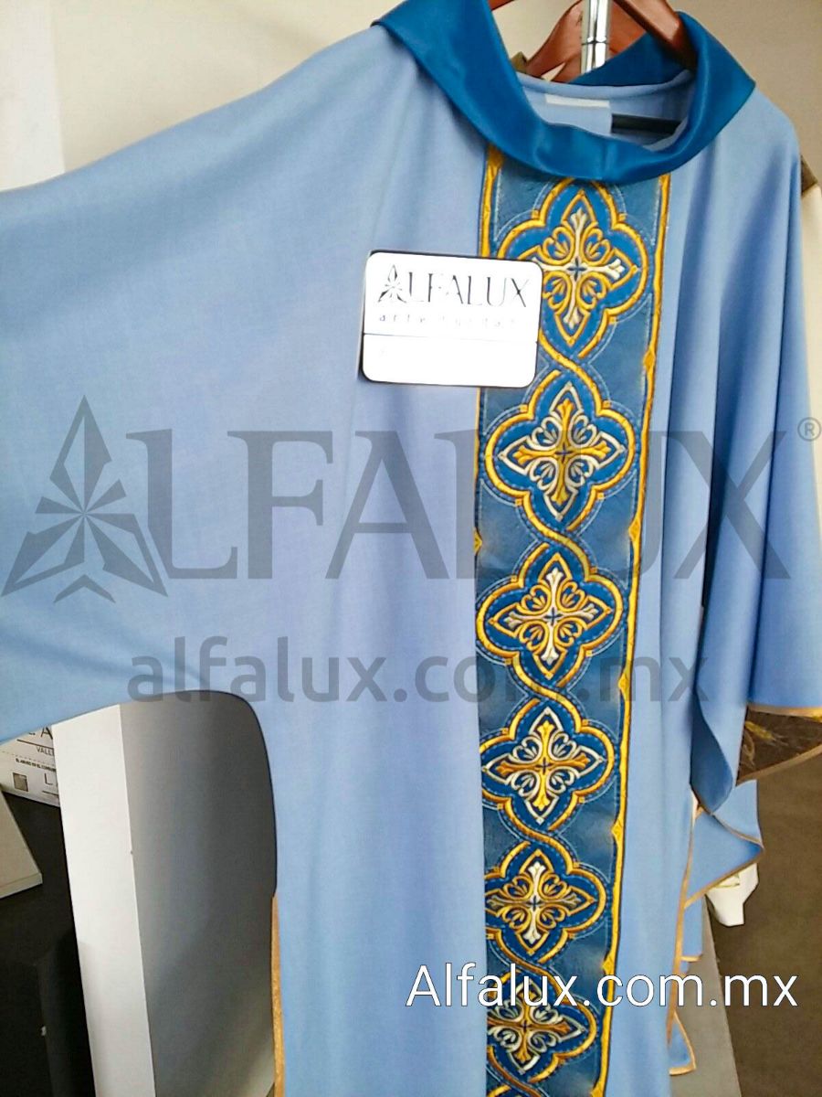 08 SAN MARCOS Azul Cielo DALMATICA Rey 333